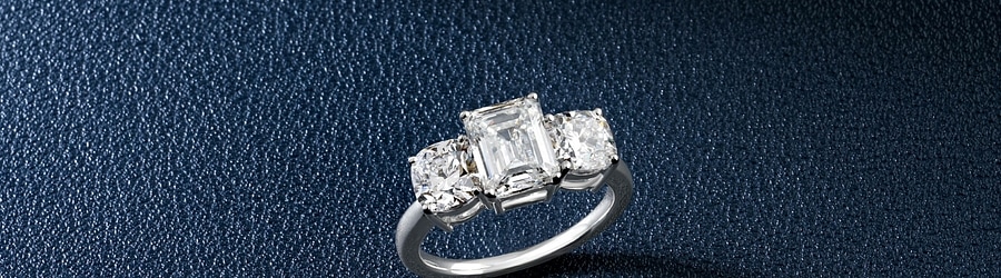 White Ring by cygnus